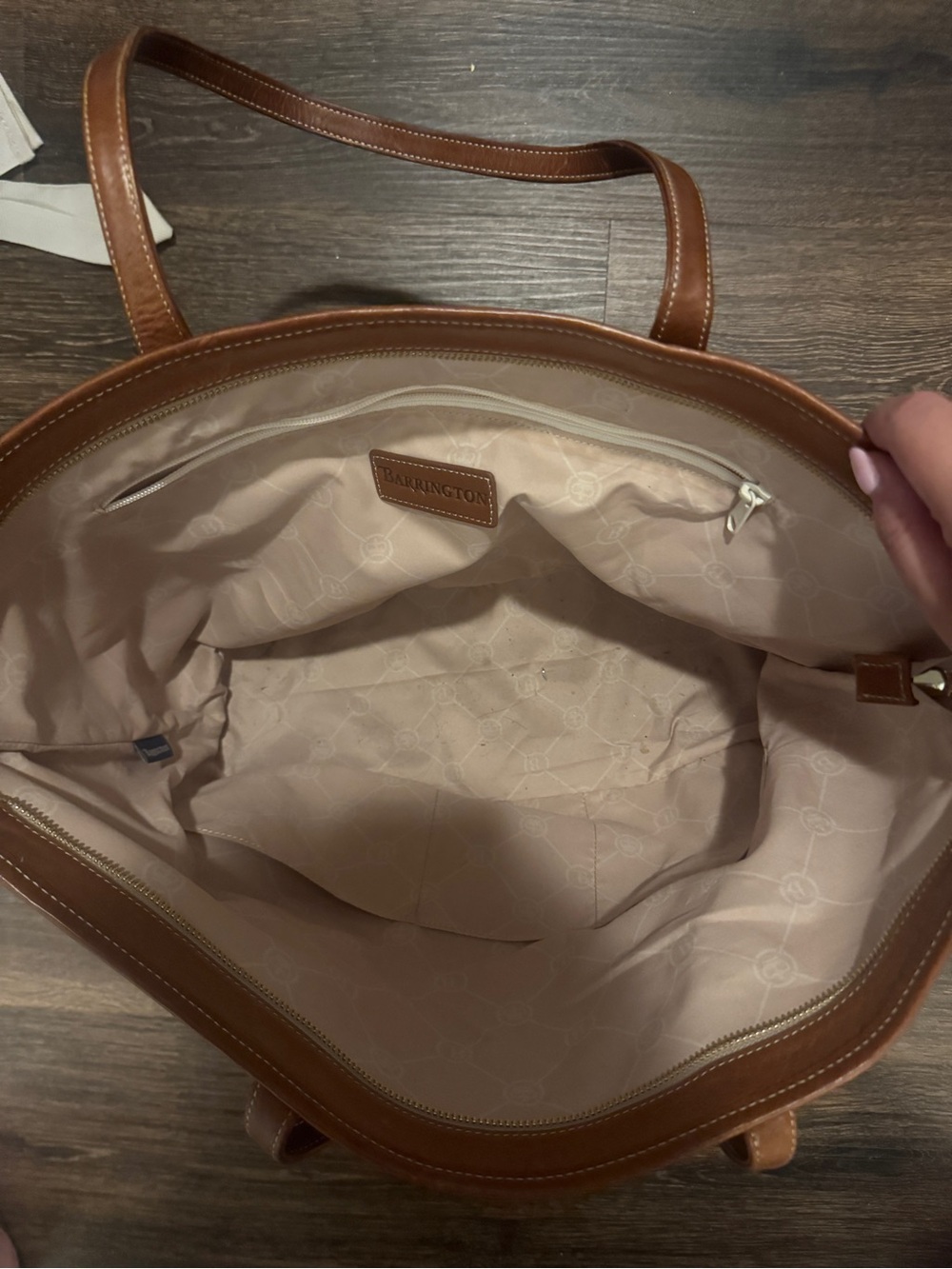 Barrington Tote - Picture 2 of 2